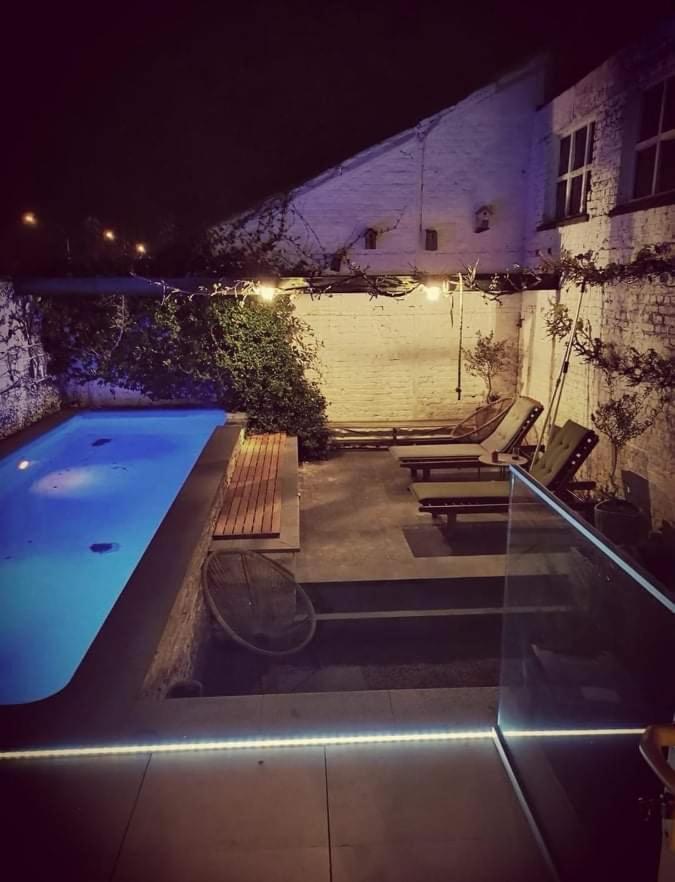 Karaktervolle Woning Met Zwembad Te Ronse Villa Dış mekan fotoğraf